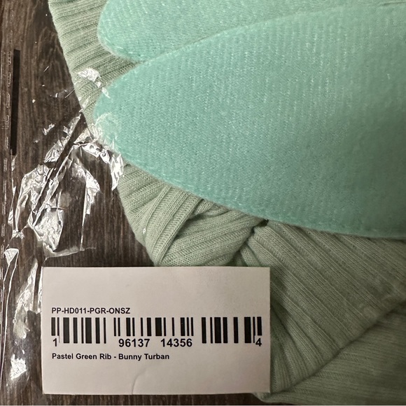 •NEW•Posh Peanut Bunny Turban - Picture 4 of 7